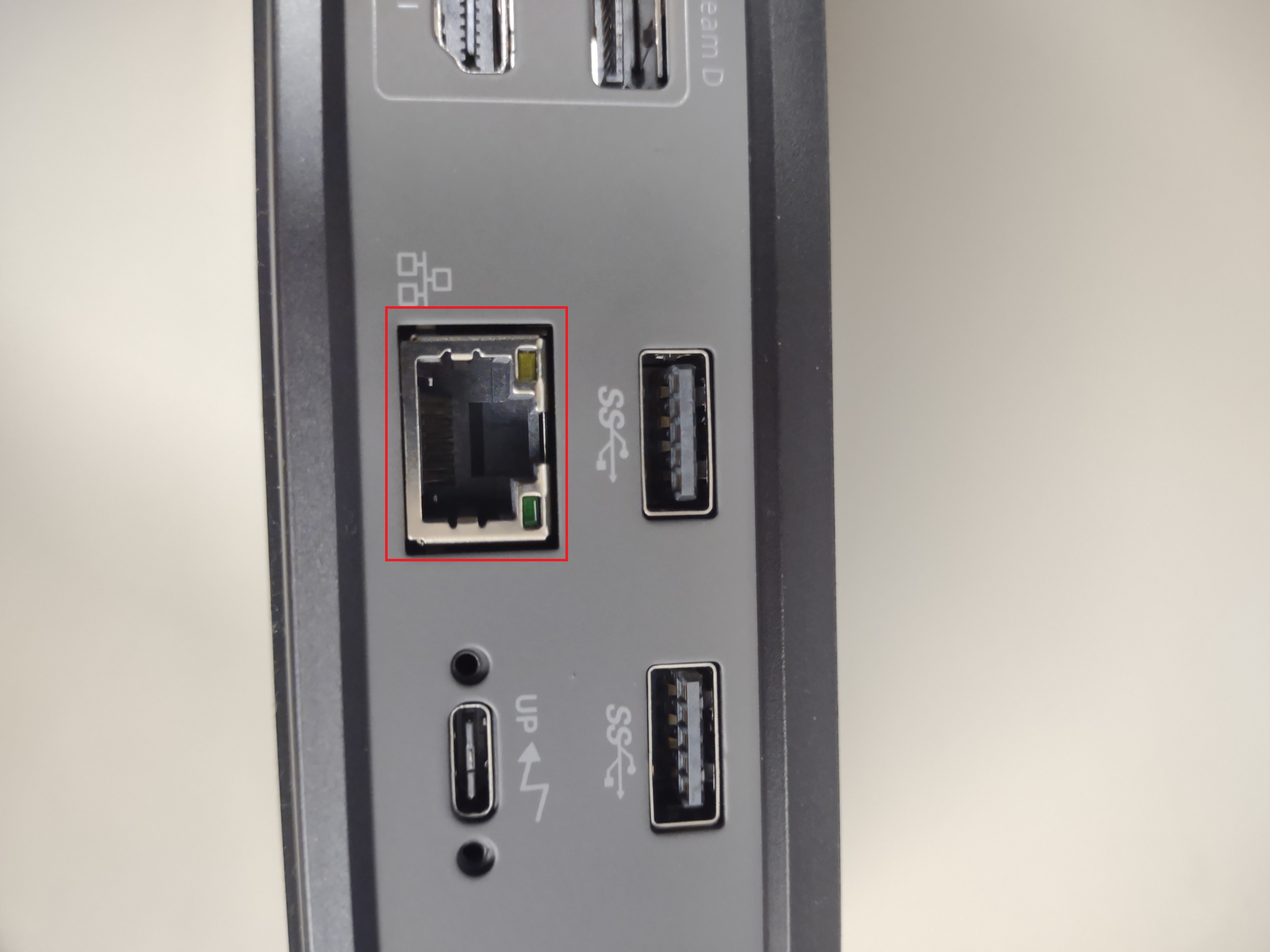 4.Network_Port.jpg